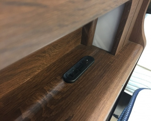 セミダブルベッドのニトリ