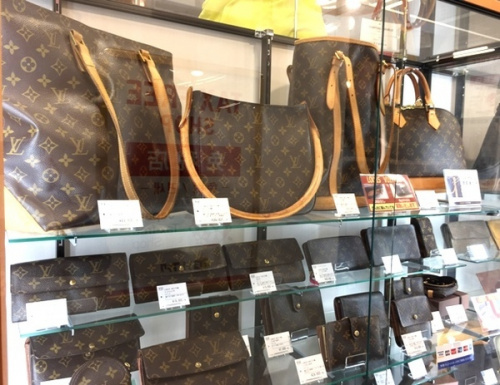 洋服　買取の福岡　セール