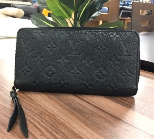 バッグ・財布の財布