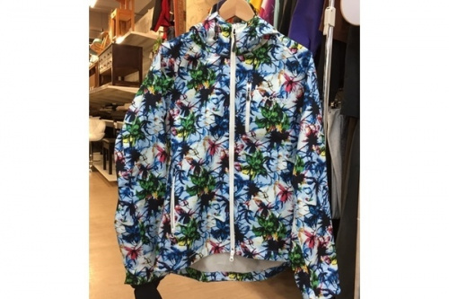 ジャケットのアウトドアジャケット
