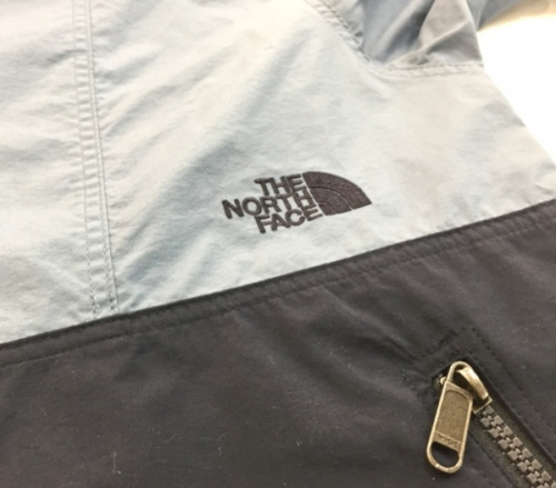 コンパクトジャケッチのTHE NORTH FACE