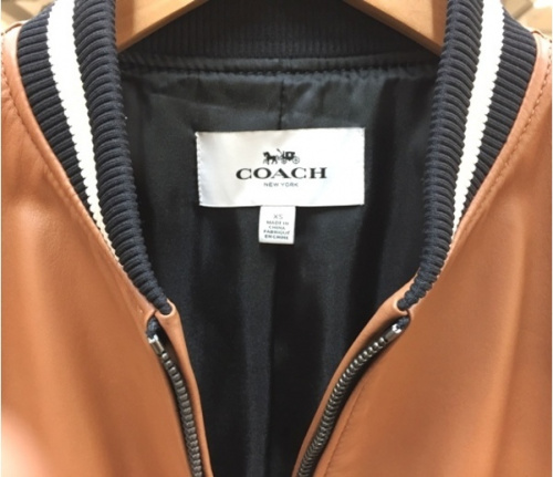 ジャケットのスタジャン