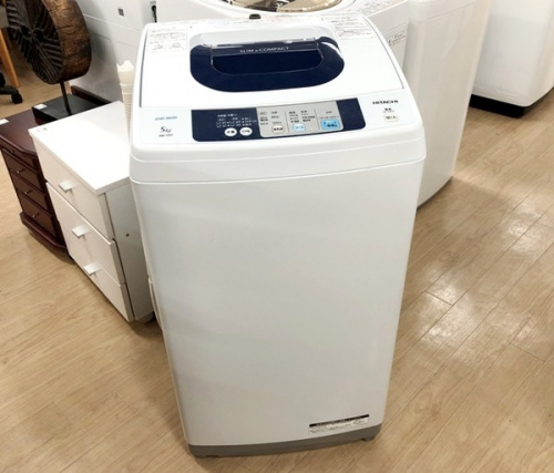 家事家電の全自動洗濯機