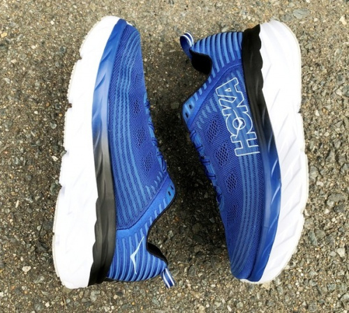 HOKAONEONE(ホカオネオネ)の靴 買取 福岡
