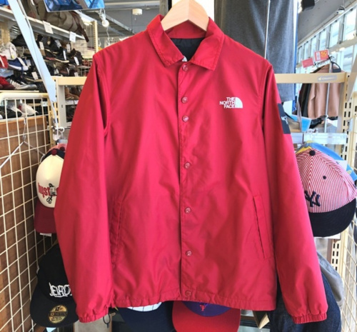 トップスのジャケット