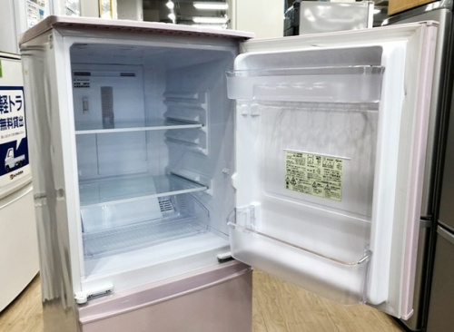 冷蔵庫のSHARP（シャープ）