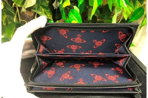 Vivienne Westwood(ヴィヴィアンウエストウッド)のリサイクルショップ 福岡