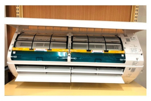 壁掛けエアコンのMITSUBISHI（ミツビシ）