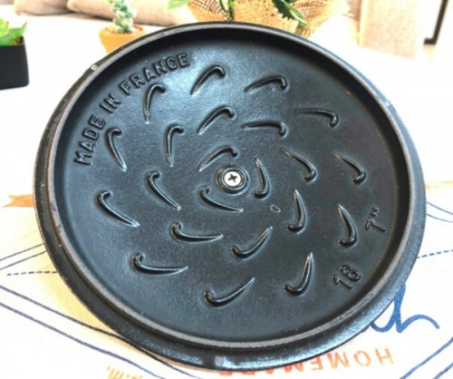 staub(ストウブ)のリサイクルショップ 福岡