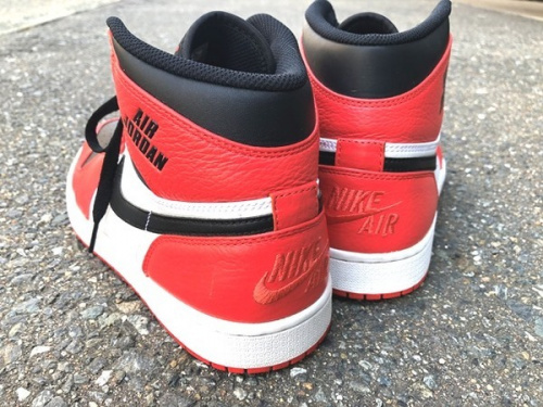 スニーカーのハイカットスニーカー