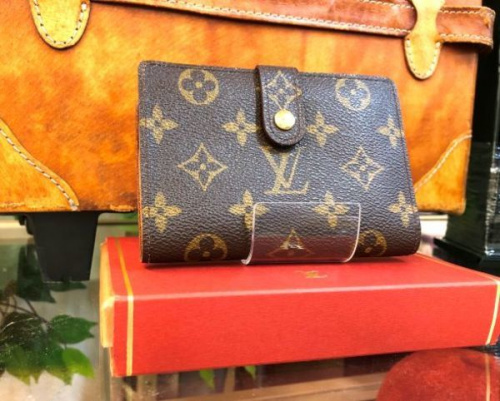 ヴィトン買取　福岡の2つ折り財布