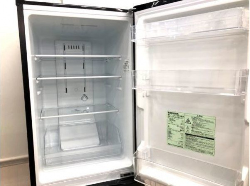 2ドア冷蔵庫のTOSHIBA（東芝）