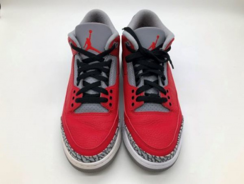 スニーカーのハイカットスニーカー