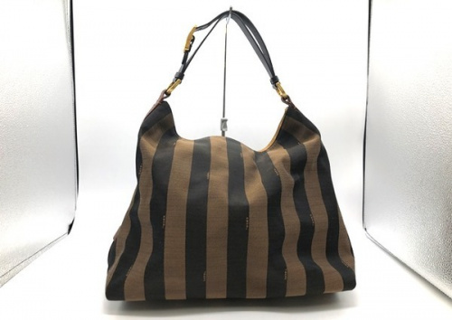 バッグ・財布のFENDI（フェンディ）