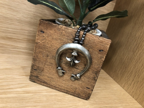 ブランド・ラグジュアリーのアクセサリー