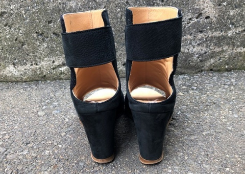 アンクルブーツのMM6 Maison Margiela（エムエムシックス　メゾン　マルジェラ）