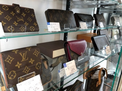 LOUIS VUITTON(ルイ・ヴィトン)のブランド買取