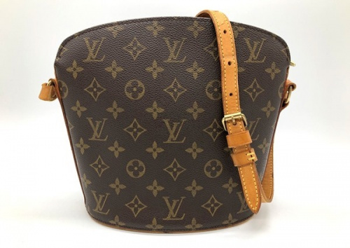 LOUIS VUITTONのルイ・ヴィトン