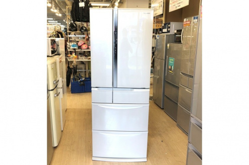 キッチン家電の冷蔵庫