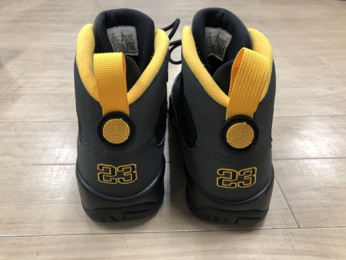 AIR JORDANの衣類 買取 福岡