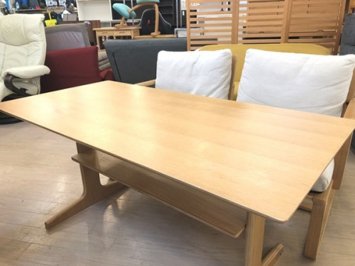 家具のダイニングセット