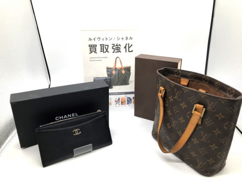 LOUIS VUITTONのCHANEL