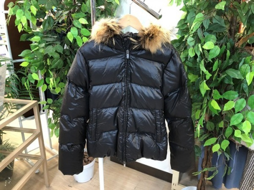 アウターのレディースファッション