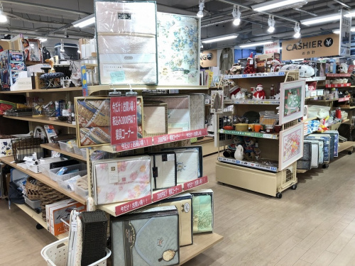 洋食器　和食器　買取の贈答品　タオル　買取