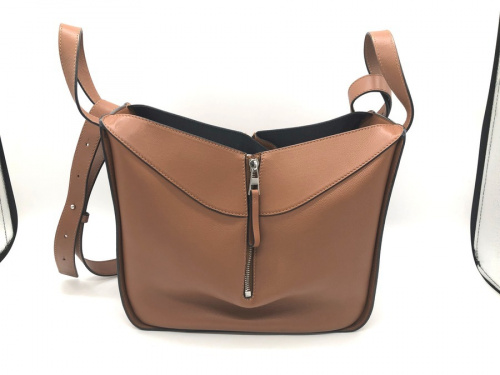 ブランドバックのLOEWE（ロエベ）