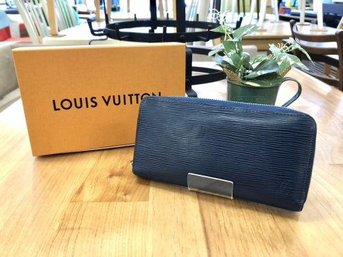 LOUIS VUITTON(ルイ・ヴィトン)のヴィトン 財布