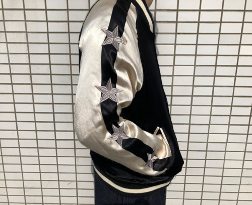 ジャケットのスカジャン
