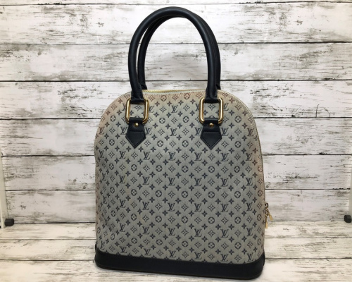 LOUIS VUITTON(ルイ・ヴィトン)のヴィトン