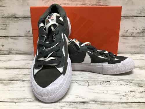 NIKE(ナイキ)のSacai(サカイ)