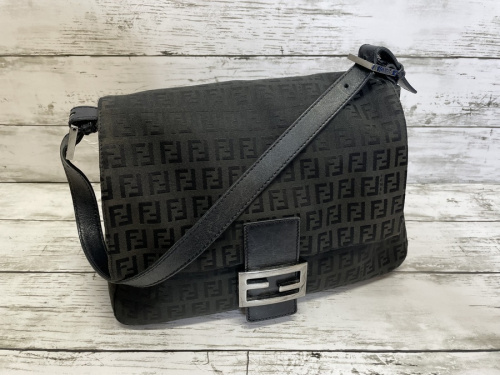 FENDI (フェンディー)のバッグ