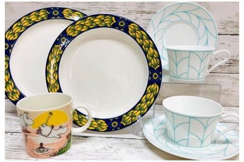 テーブルウェアの洋食器