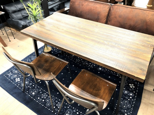ダイニング 中古のテーブル イス 買取