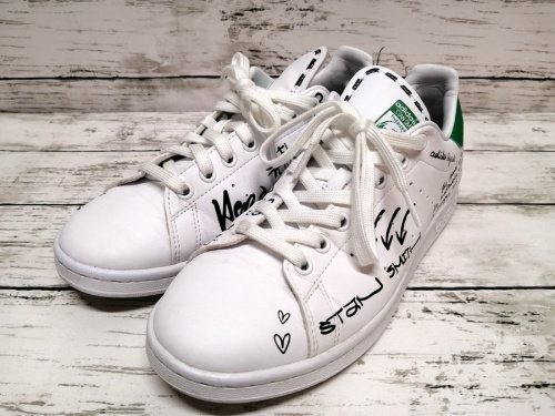 スニーカー　中古の古着　買取　