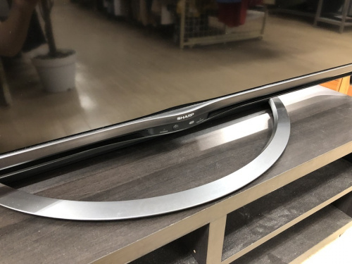 液晶テレビのSHARP