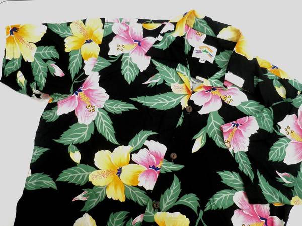 PINEAPPLE JUICE『パイナップルジュース』のアロハシャツ入荷です