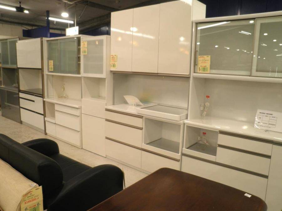 ECHO FURNITURE〈エコーファニチャー〉のカップボード販売中！【横浜 