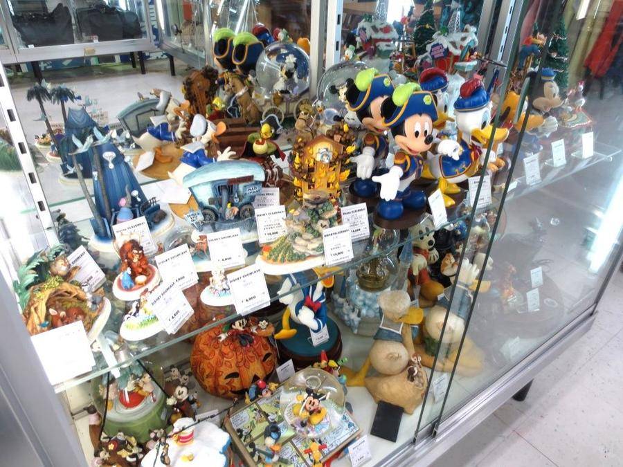 ディズニーフィギュア・グッズ専門店 ディズニーコレクション
