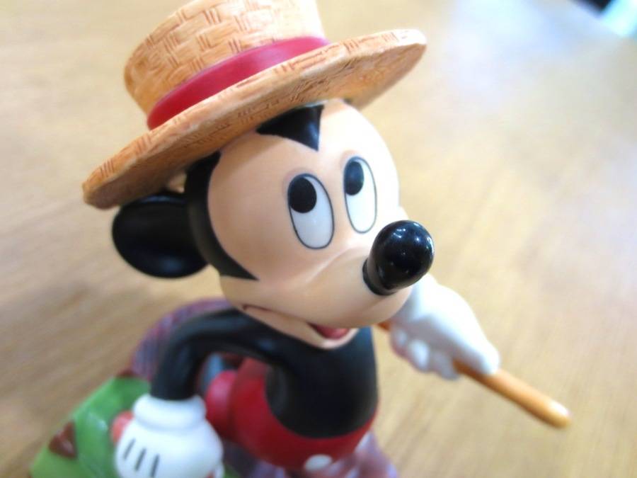 ディズニーコーナーより！WDCC『ミッキーの汽車旅行』フィギュアリン 
