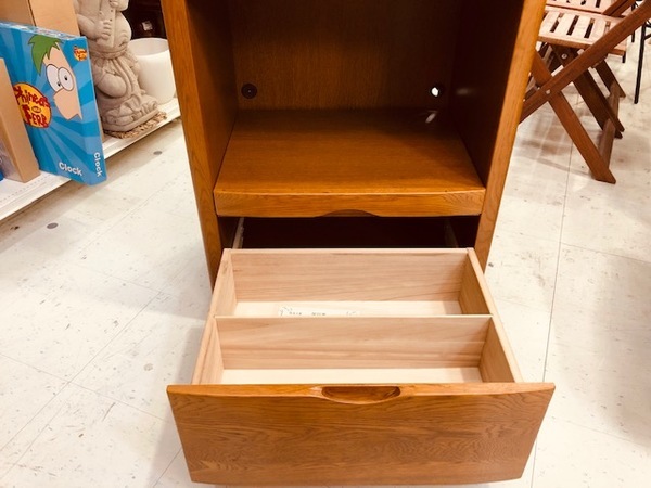 浜本工芸家具からキャスター付きレンジ台入荷致しました！【横浜青葉店