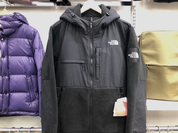 ケ*ト様 ノースフェイスNA61701RDenali Onepieceデナリワン 楽天市場】ザ ノースフェイス THE NORTH FACE ジャケット メンズ