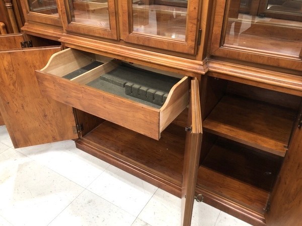 管119☆ドレクセル ヘリテイジ☆DREXEL HERITAGE☆キュリオケース 管119☆ドレクセル ヘリテイジ☆DREXEL HERITAGE☆キュリオケース