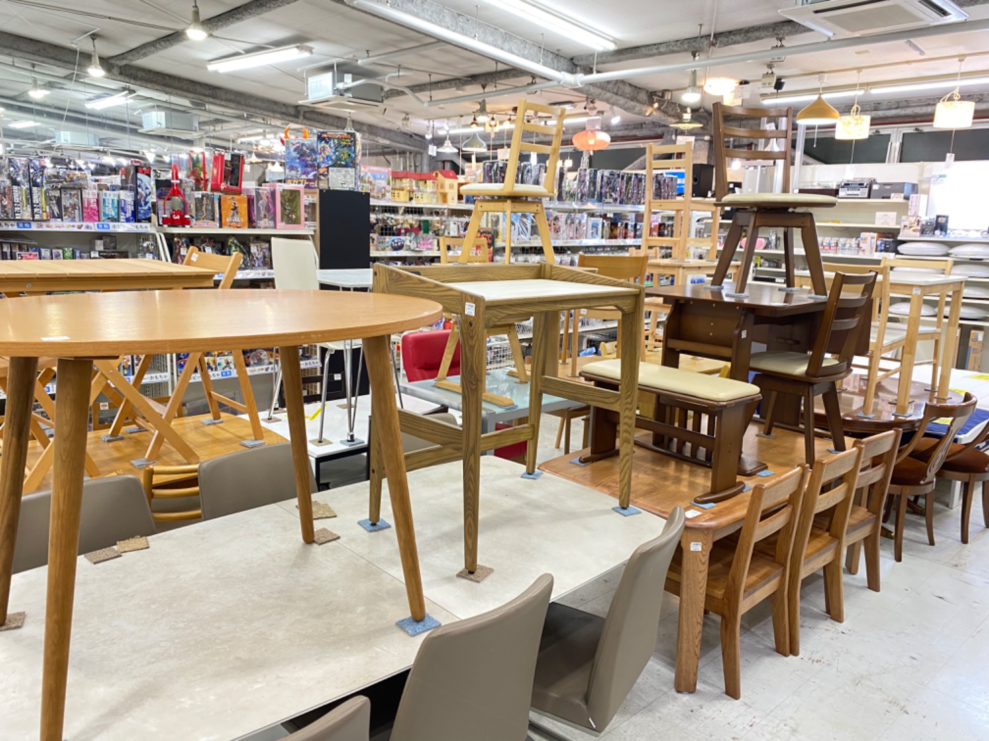 PACIFIC FURNITURE SERVICE(パシフィックファニチャーサービス) ロー