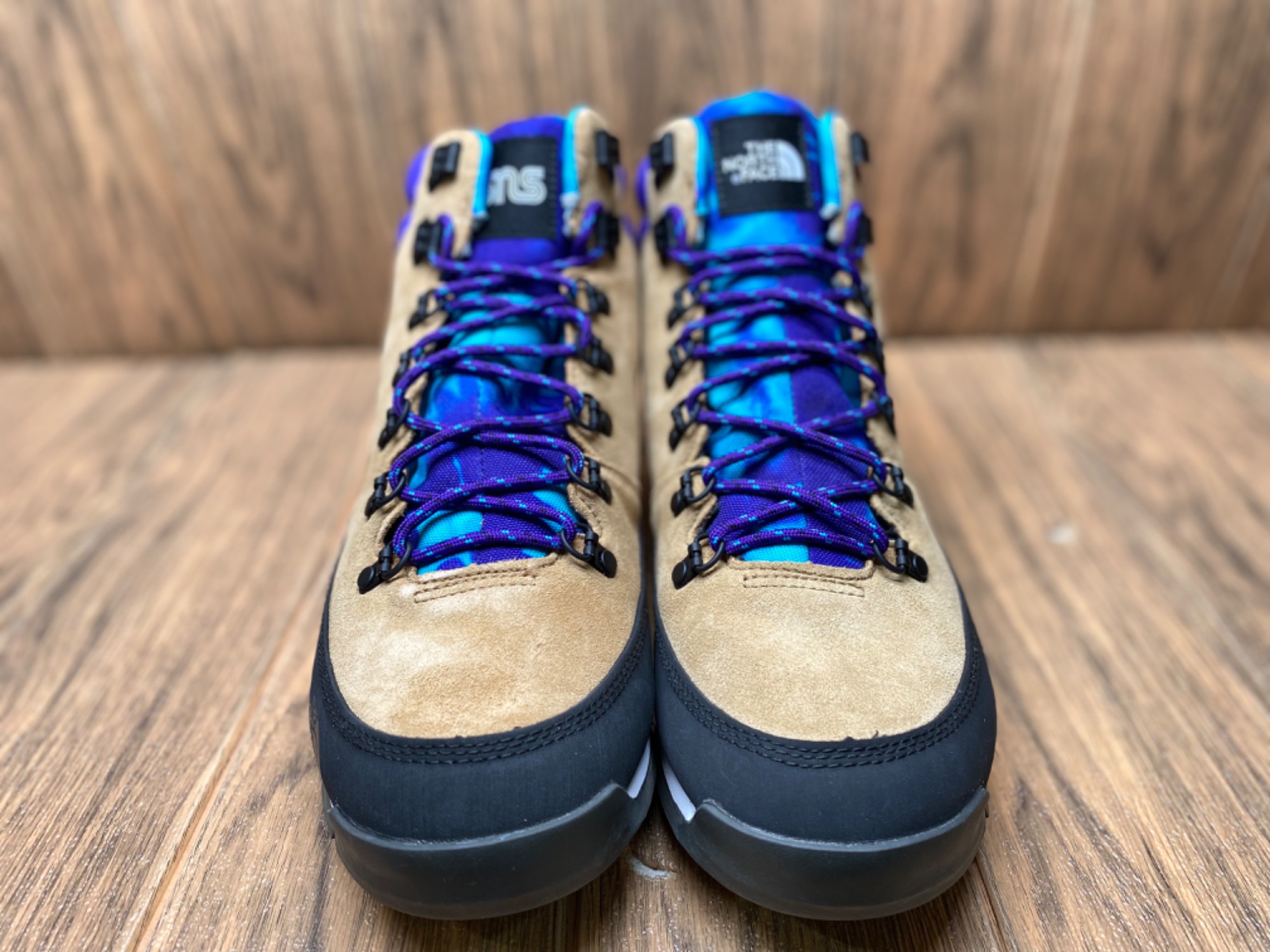 THE NORTH FACE×SNS(ザ ノース フェイス×スニーカーズエンスタッフ