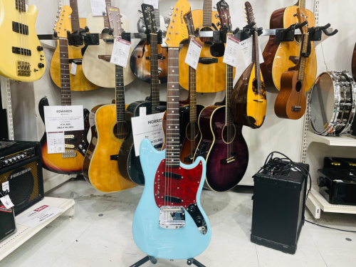 Fender Japan（ フェンダージャパン）エレキギター(MG69-65)が買取入荷