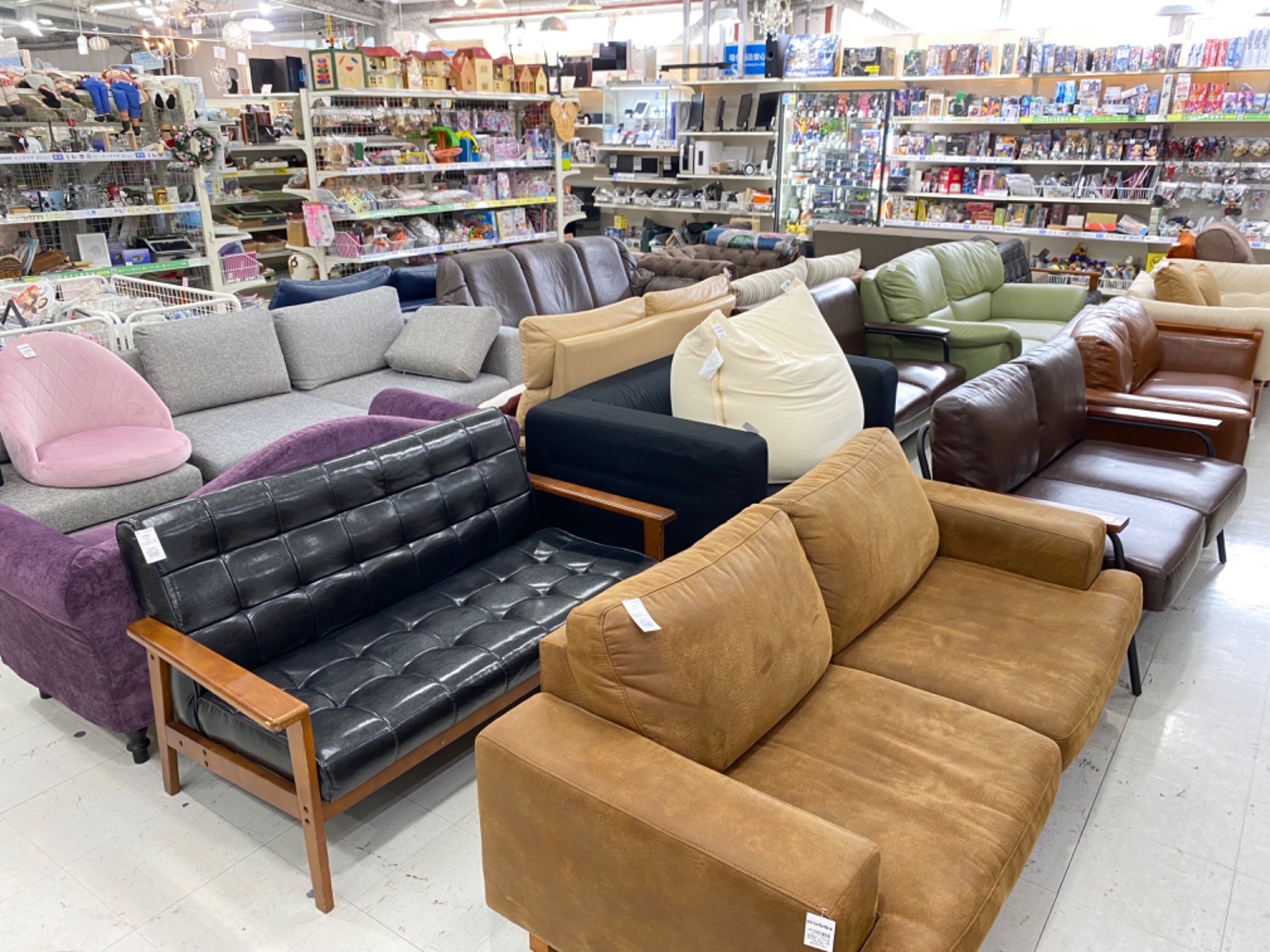 馬場家具（ババカグ）3人掛けソファーが買取入荷致しました