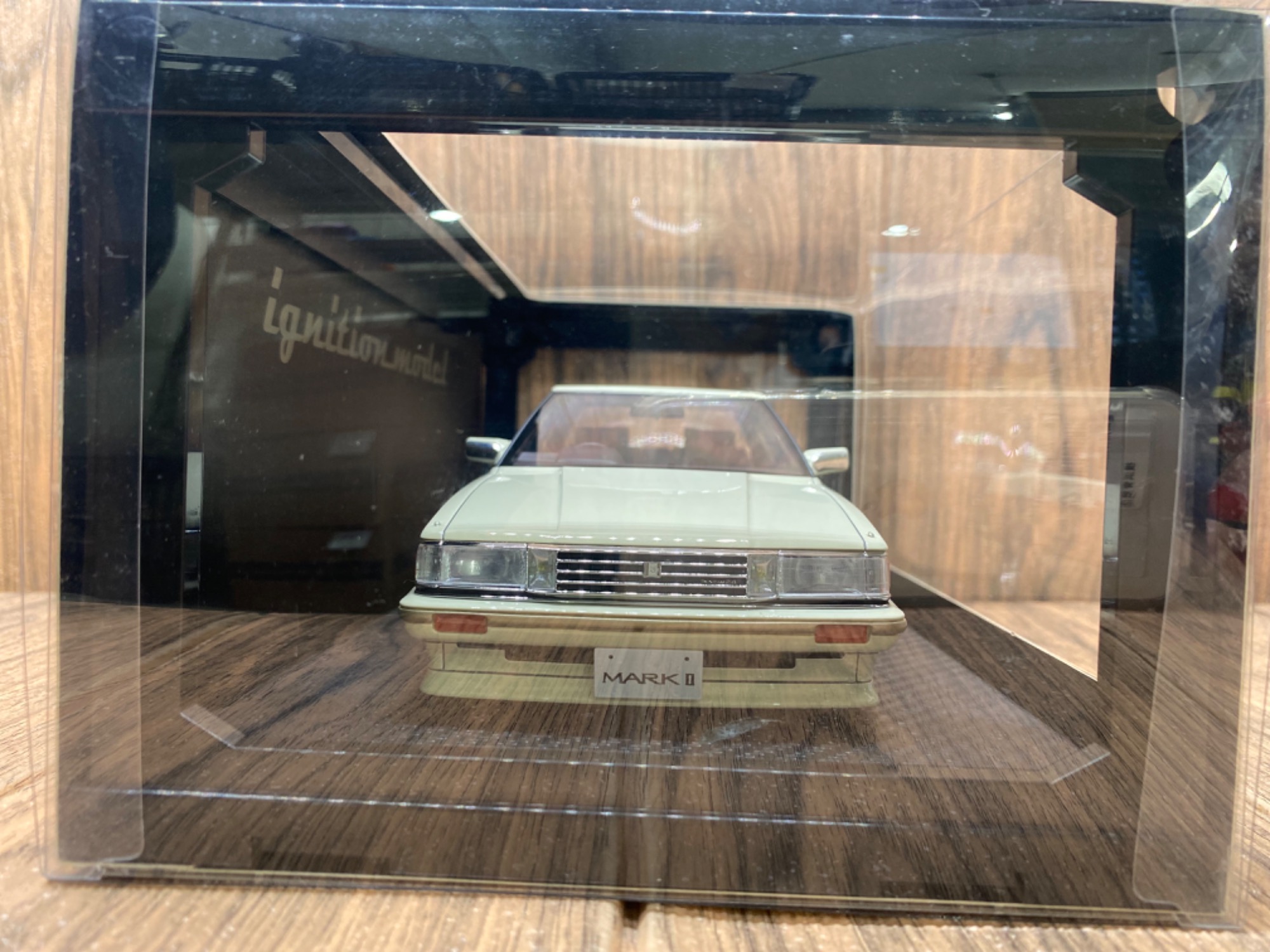 ignition model(イグニッション モデル)ミニカー1/18 Toyota